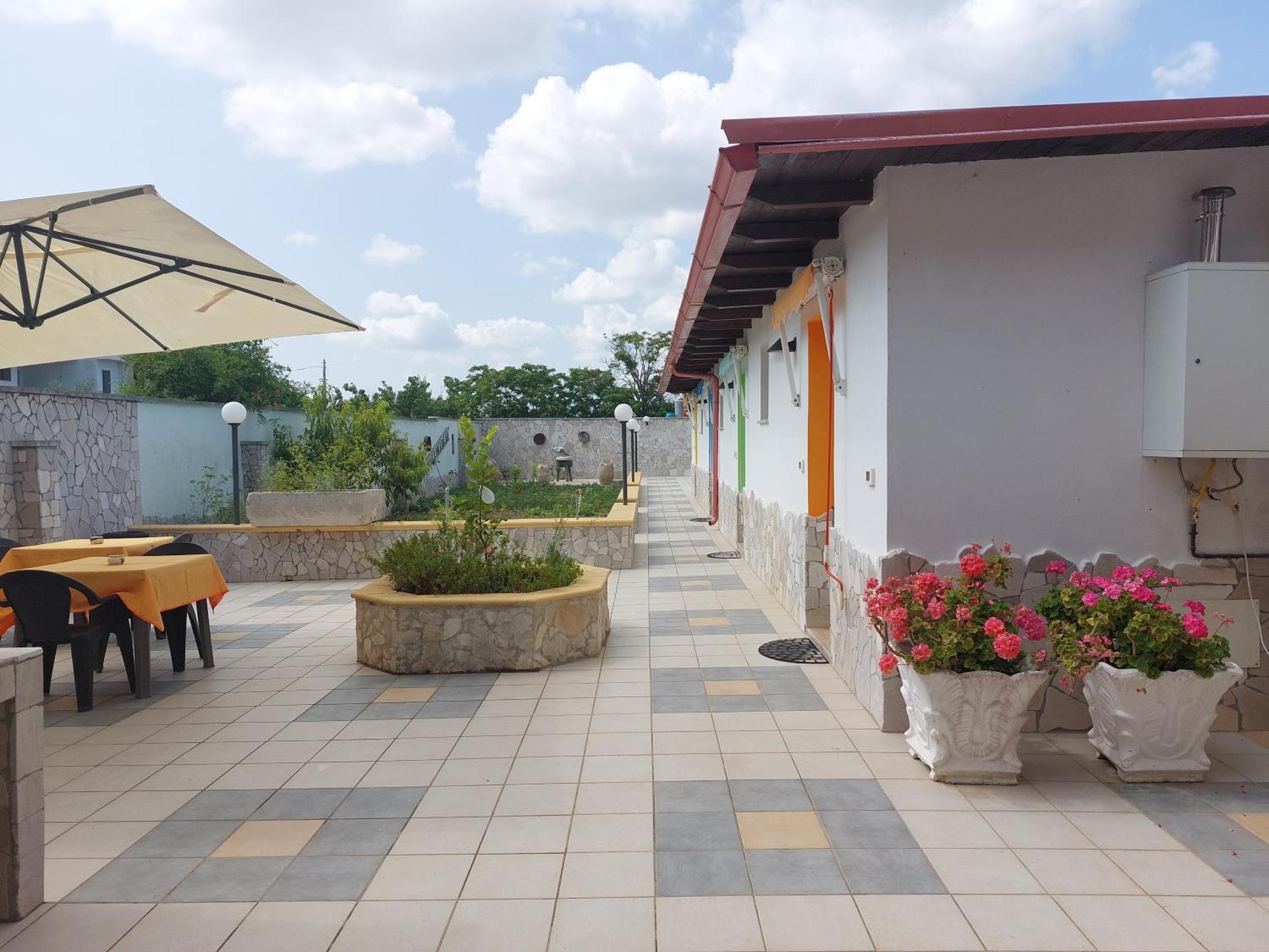Oltremare Hotel Vignacastrisi Bagian luar foto