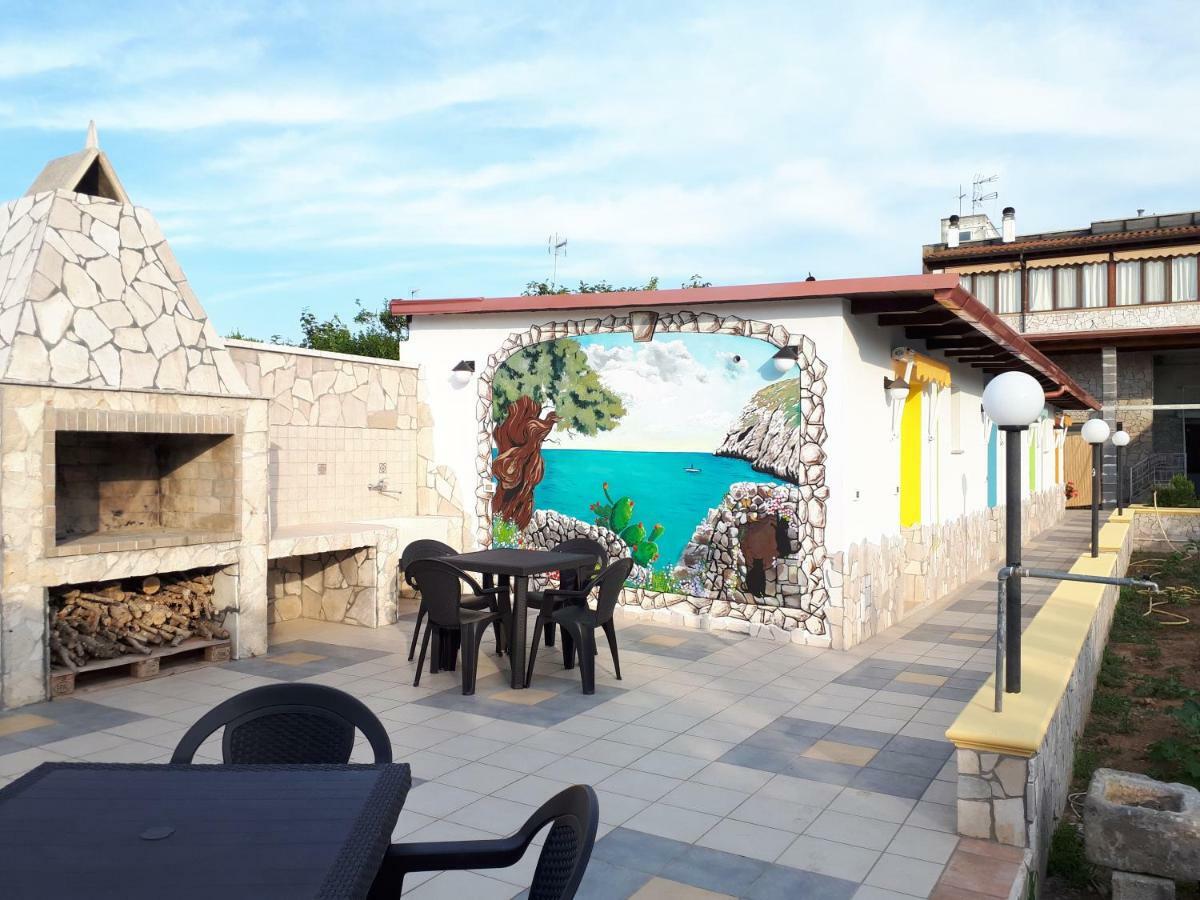 Oltremare Hotel Vignacastrisi Bagian luar foto