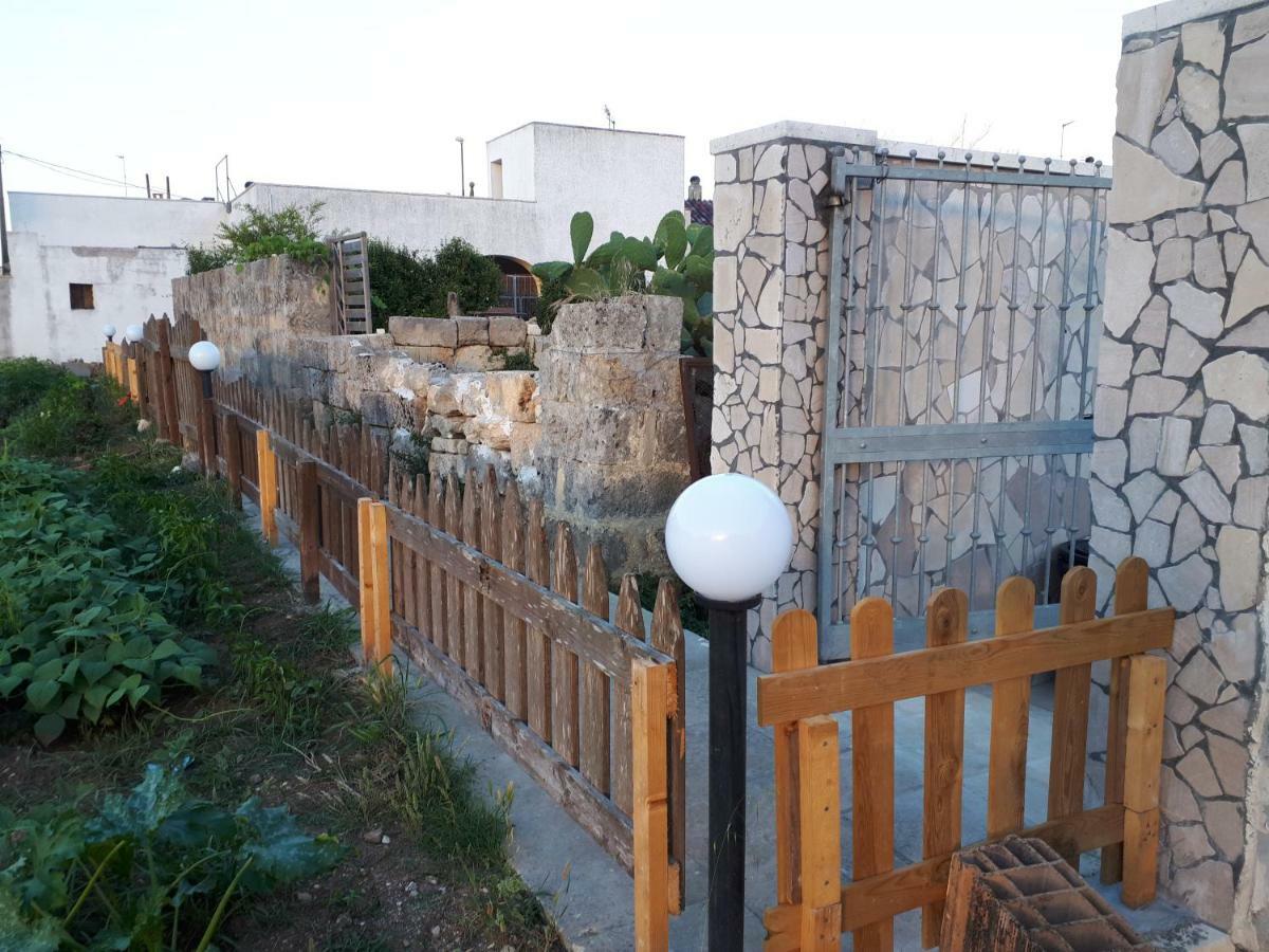 Oltremare Hotel Vignacastrisi Bagian luar foto